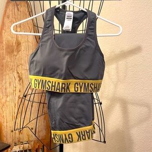 Gym Shark Set